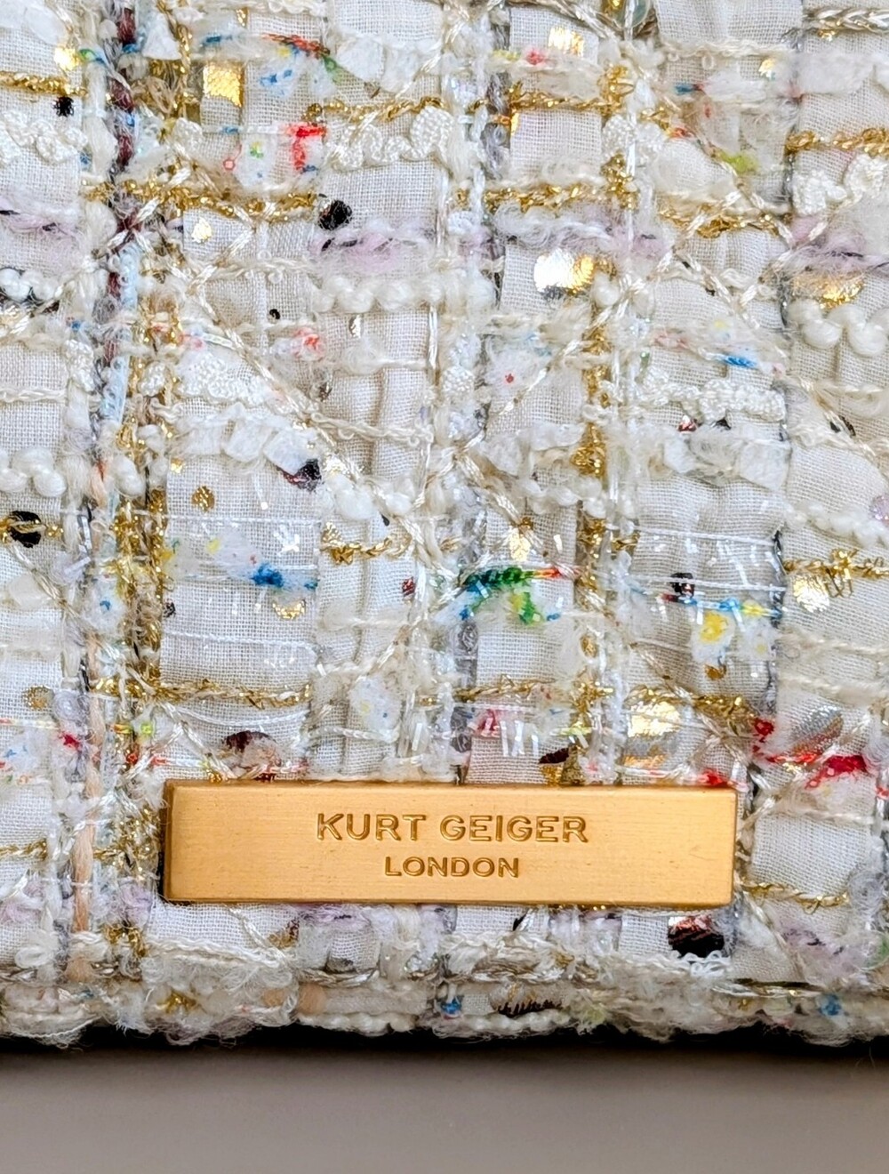 Kurt Geiger Cream Tweed Crossbody Bag with Gold Chain and Pearl Detail - Picture 15 of 16